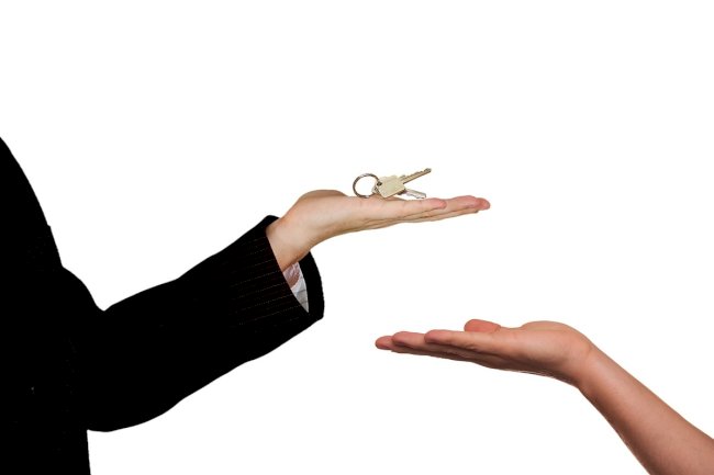 Status of tenant and landlord courting in India